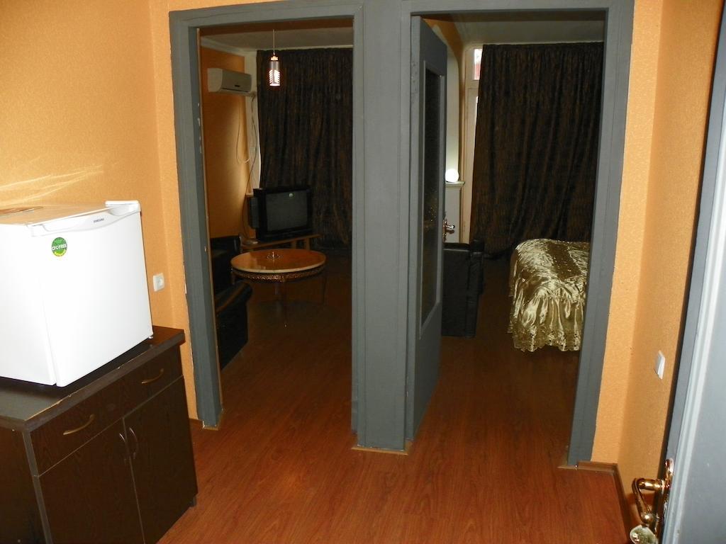 Hereti Hotel Лагодехи Стая снимка